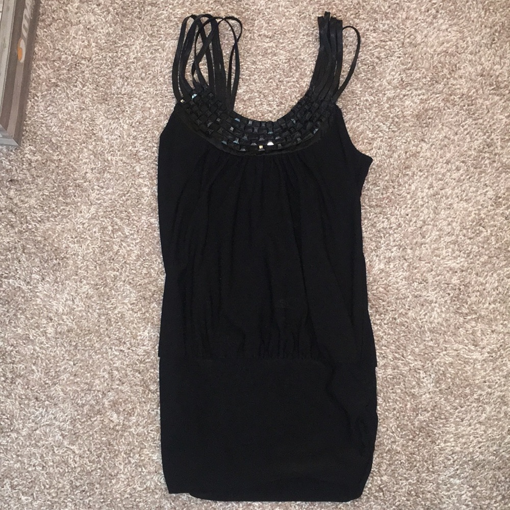 Classy Tank - Picture 2 of 3